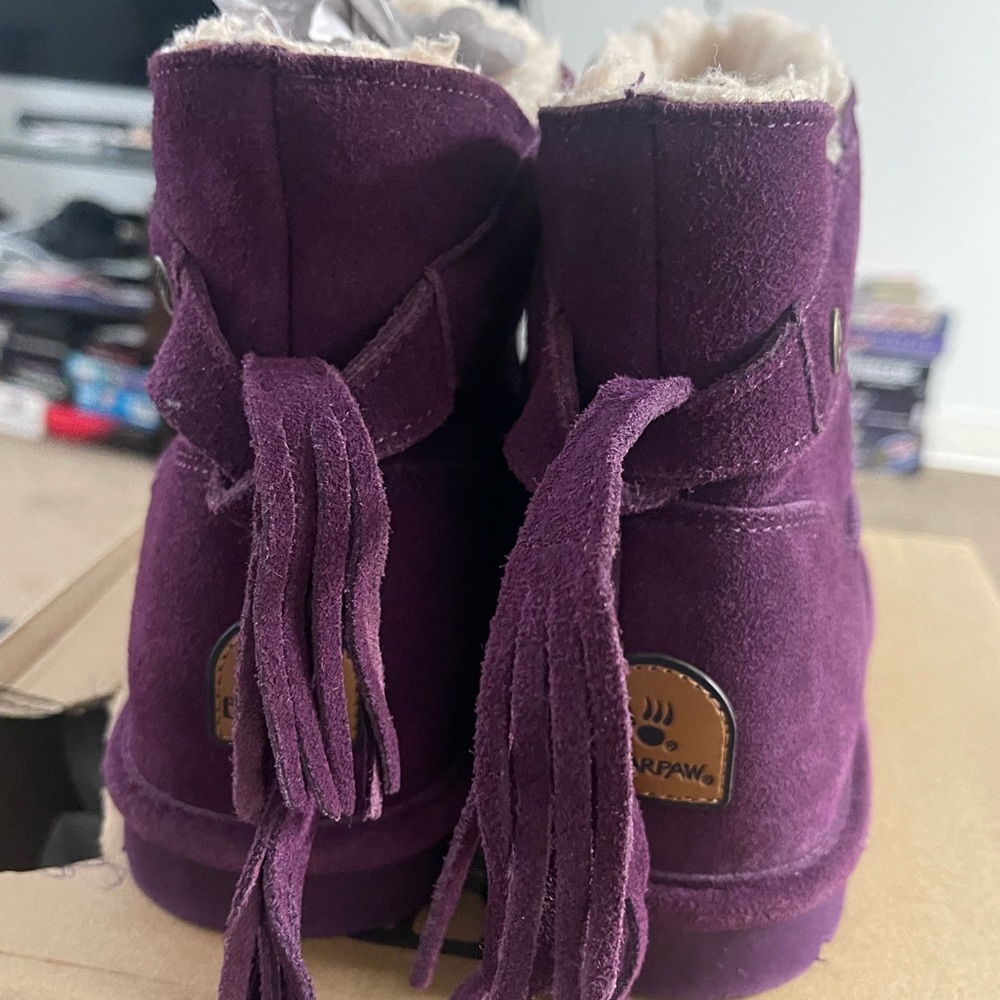 BearPaw tassel booties in purple!